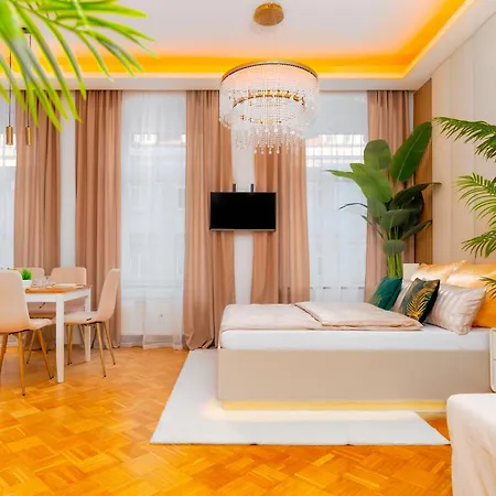 Bis 6 Personen - 5 Min Zur Elbe, Design-apartment, Dd Neustadt, Lage * Дрезден