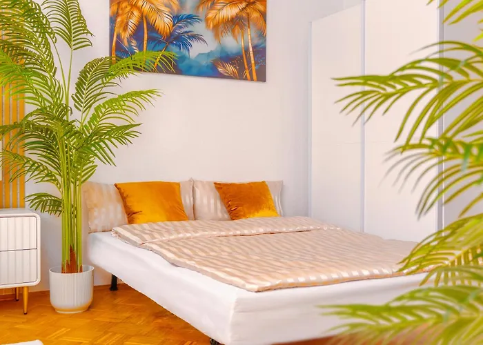 Bis 6 Personen - 5 Min Zur Elbe, Design-apartment, Dd Neustadt, Lage *